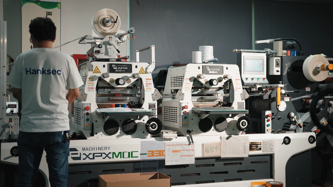 Hanksec high-speed dual-station die-cutting equipment